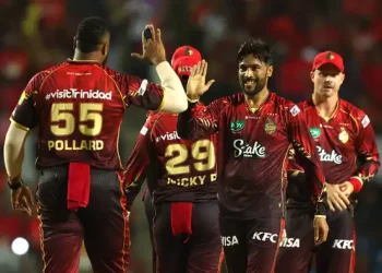 Mohammad Amir struck twice in the first over in a double-wicket maiden © CPL via Getty Images.