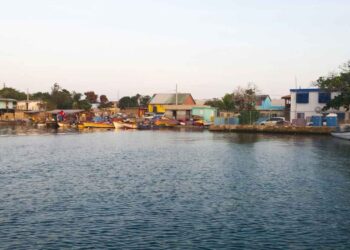 Port Royal’s glory days as a haven for pirates came to an end when a massive earthquake and tsunami struck in 1692. In just a few minutes, two-thirds of the town (33 acres) sank into the sea.