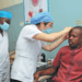 A doctor of the 27th batch of the Chinese medical team to Benin examines a patient at the Mono and Couffo Departmental Hospital Center in Lokossa, Benin, on Monday. XINHUA