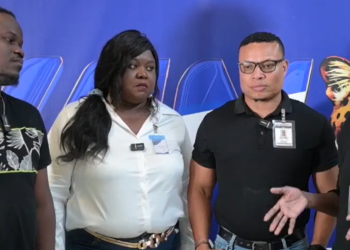 WIN Team- Far right Prime Ministerial Candidate Tabitha Sarabo-Halley (HGPTV photo)