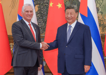 Xi Jinping (R), general secretary of the Communist Party of China Central Committee and Chinese president, meets with Miguel Diaz-Canel, first secretary of the Central Committee of the Communist Party of Cuba and Cuban president, in Beijing, China, September 4, 2025. /Xinhua