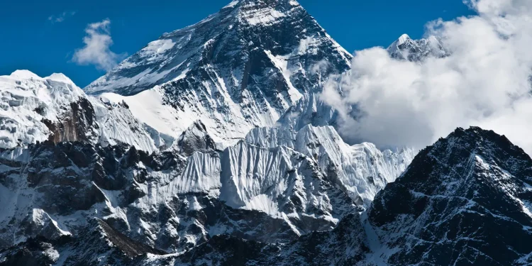 Mount-Everest (Google photo)