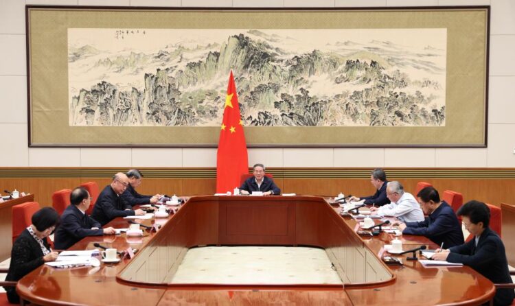 Chinese Premier Li Qiang presides over a State Council study session on Oct. 15, 2025. Li on Wednesday urged efforts to accelerate the reform and innovation in standardization work, aiming to promote the quality upgrading in the real economy and strengthen the endogenous momentum for high-quality development. (Xinhua/Huang Jingwen)