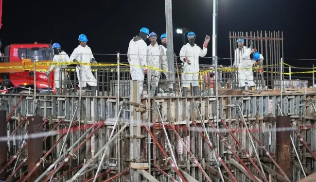 Workers on the project site (DPI photo)