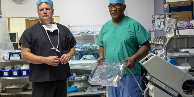 Dr. Gary Stephens and his team demonstrating the the ECMO
