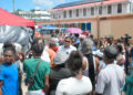 WIN leader and MP Arzruddin Mohamed (center) among the vendors