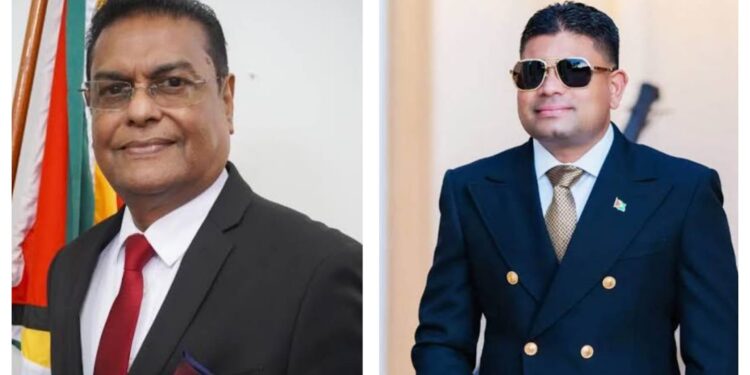 (L-R) Speaker of the National Assembly Manzoor Nadir and WIN Party Leader Azruddin Mohamed