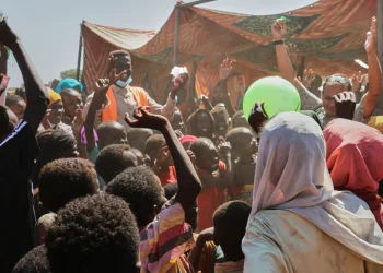 CORRECTS BYLINE.- This photo released by The Norwegian Refugee Council (NRC), shows displaced children from el-Fasher playing at a camp where they sought refuge from fighting between government forces and the RSF, in Tawila, Darfur region, Sudan, Monday, Nov. 3, 2025. (Sarah Vuylsteke/NRC via AP)