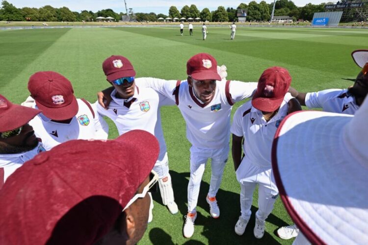 West Indies' captain Roston Chase (C) talks to his players before the start of play against New Zealand on Day 4 of their Test match in Christchurch, New Zealand, on December 5. (via AP) -
West Indies' captain Roston Chase (C) talks to his players before the start of play against New Zealand on Day 4 of their Test match in Christchurch, New Zealand, on December 5. (via AP)
