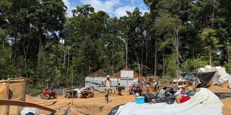 Small miner's camp (WIN photo)