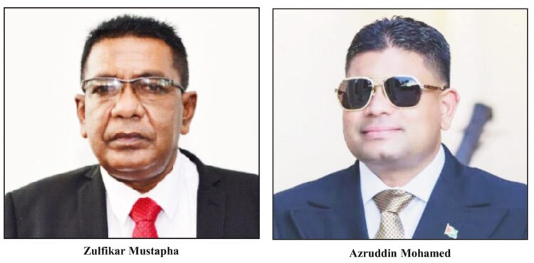 L-R Minister Zulfakar Mustapha and WIN Leader Azruddin  Mohamed (SN photo)