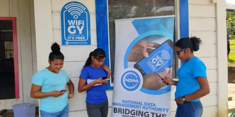253 Amerindian communities are now connected to the internet