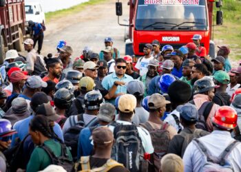 WIN Leader Azruddin Mohamed (in sun shades) surrounded by Albion Estate 1/16/2026