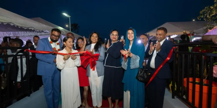 President  Mohamed Irfaan Ali, First Lady Arya Ali, Minister of Education, Sonia Parag, Minister of Human Services and Social Security, Dr Vindhya Persaud, and the United Arab Emirates’ Minister of State for International Cooperation, Reem bint Ebrahim Al Hashimy and Minister of Public Utilities and Aviation, Deodat Indar participating in the ribbon-cutting ceremony
