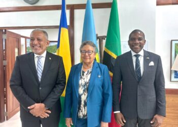 (L-R) Prime Minister of St Vincent and the Grenadines Dr the Hon. Godwin Friday, CARICOM Secretary-General Dr Carla Barnett and Prime Minister of St Kitts and Nevis, the Hon. Dr Terrance Drew