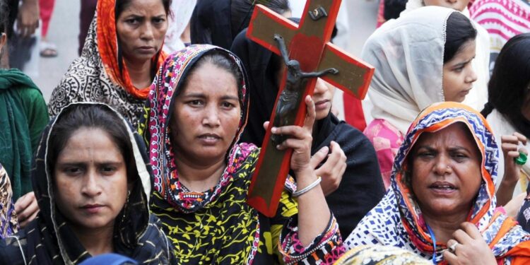 Christians in Pakistan protest against violence  (ANSA)