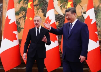 Canadian Prime Minster Mark Carney, left, meet with China President Xi Jinping.
