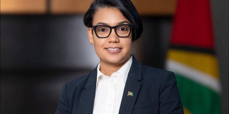 Minister Susan Rodrigues