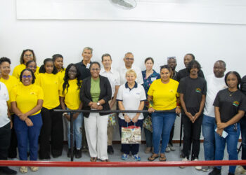 Dr Frank Anthony, Minister of Health and members of ProsthetiKa and the Ministry’s Rehabilitation and Disability Services.