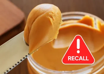 The recalled peanut butter may contain pieces of plastic.BarnabyChambers / Getty Images / Health.com