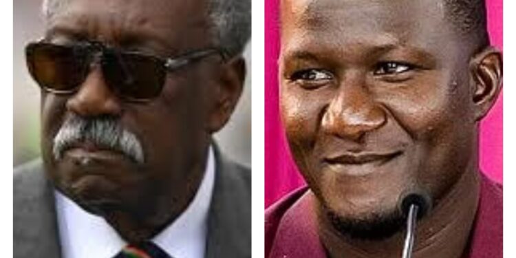 L-R Sir Clive Lloyd and WI Captain Daren Sammy