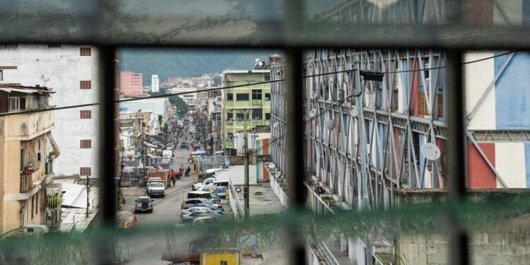 © UNICEF/Gustavo Vera A view of Caracas, the capital of Venezuela.