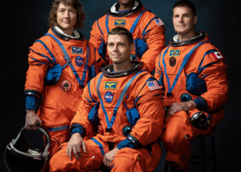 Official crew portrait for Artemis II, from left: NASA Astronauts Christina Koch, Victor Glover, Reid Wiseman, Canadian Space Agency Astronaut Jeremy Hansen. PHOTOGRAPHER: Josh Valcarcel