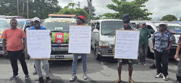 Minibus operator protest (MP Sherod Duncan's photo)