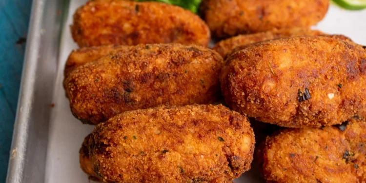 Salt Fish Cake (Metemgee photo)