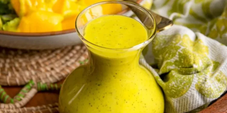 Tangy-Mango-Vinaigrette (Metemgee)
