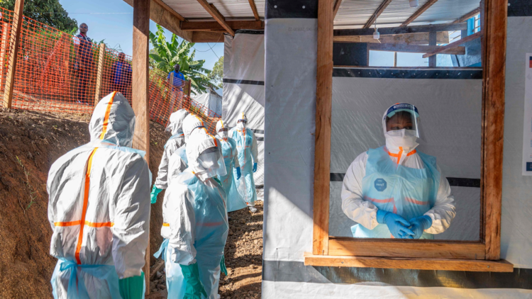 Health workers stand in a new Ebola treatment center in Bunia, northeastern Democratic Republic of the Congo, May 31, 2026. /VCG