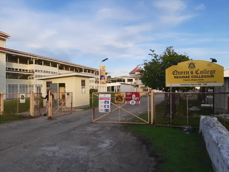 Queen's College