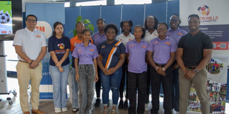 Mr. Martin Cheong, General Manager of SBM Offshore Guyana, Mr. Vurlon Mills and some of the participants