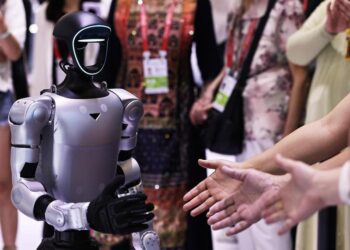 Visitors interact with a robot from Unitree Robotics during the sixth China International Consumer Products Expo (CICPE) in Haikou, South China's Hainan province, April 14, 2026. [Photo/Xinhua]