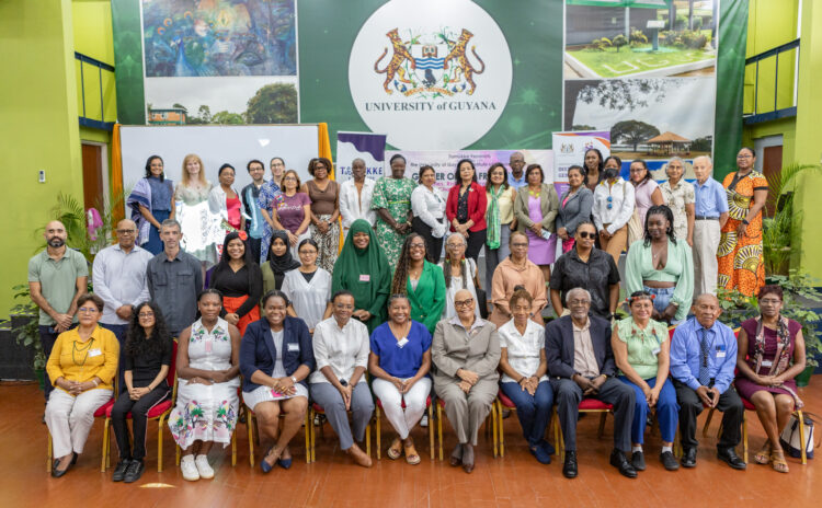 Gender on the frontlines group photo with participants, speakers, panelists and presenters.