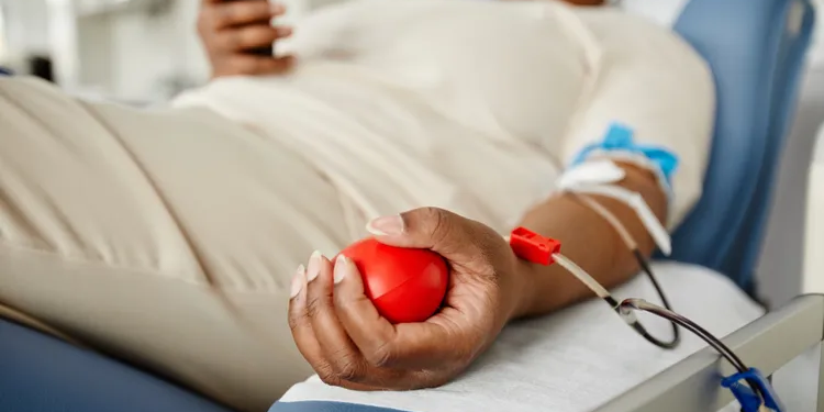 Blood donation may temporarily lower your blood pressure, but most people recover quickly.
Credit: SeventyFour / Getty Images