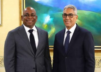 From left: Newly appointed Bank of Jamaica Governor, Dr Brian Langrin and outgoing BOJ Governor Richard Byles.