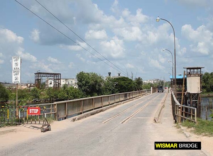 Linden bridge