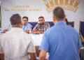 President Irfaan Ali on Monday met with the regional officials at the Baridi Benab, State House