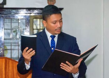 Judge Gino Persaud (screenshot)