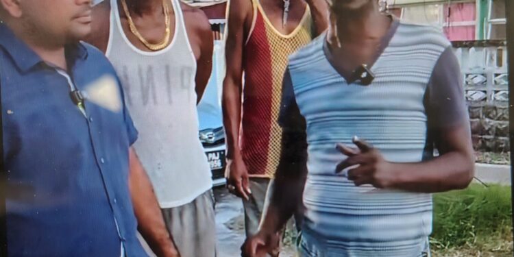 Opposition Leader Azruddin Mohamed in West Ruimveldt (screengrab)