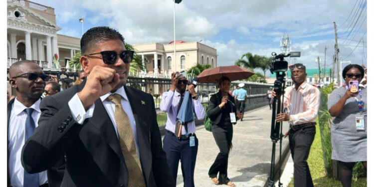 Opposition Leader Azruddin Mohamed