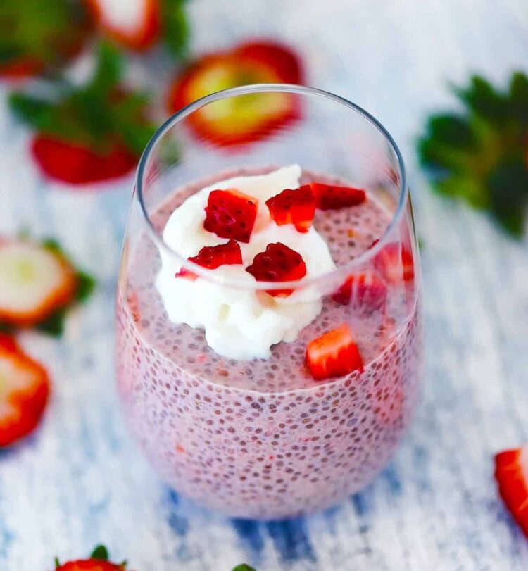 Strawberry Chia pudding (Bowl of Delicious)